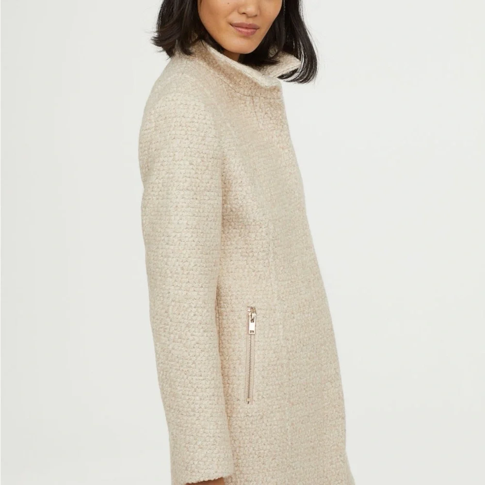Women's Beige Textured Jacket - Picture 5 of 5